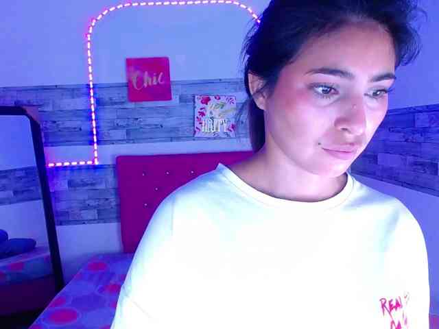 Pleassing-neighbor webcam