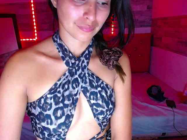 Pleassing-neighbor webcam