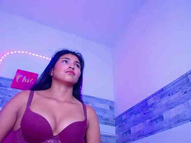 Pleassing-neighbor webcam