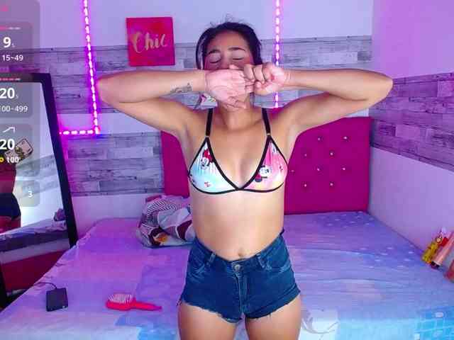 Pleassing-neighbor webcam