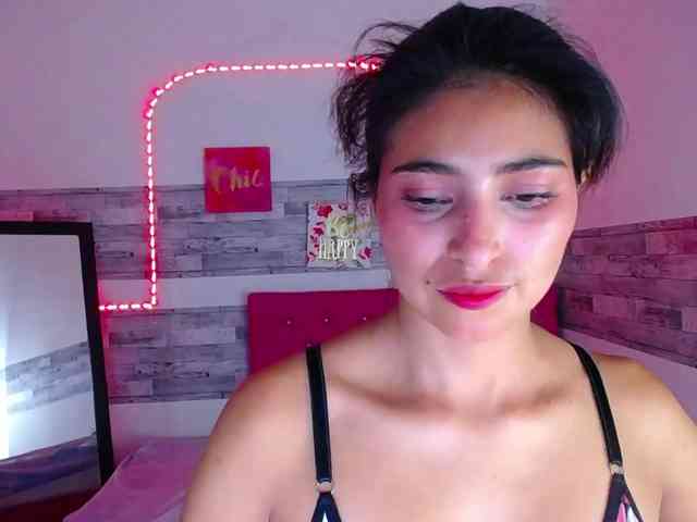 Pleassing-neighbor webcam