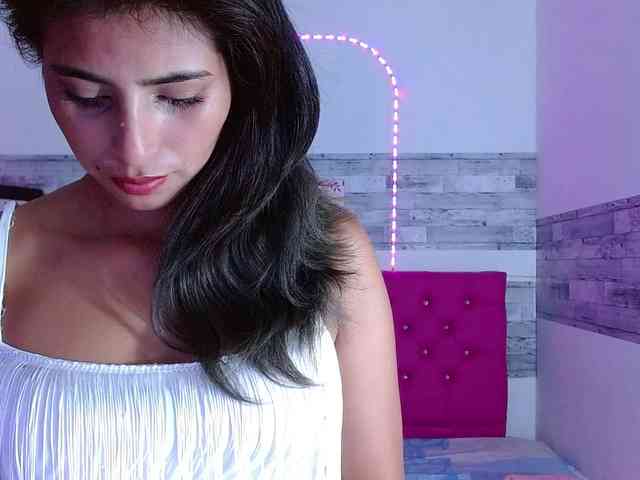 Pleassing-neighbor webcam