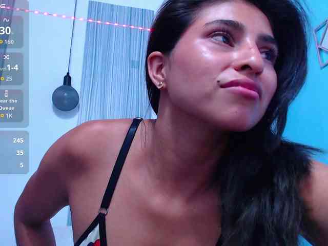 Pleassing-neighbor webcam