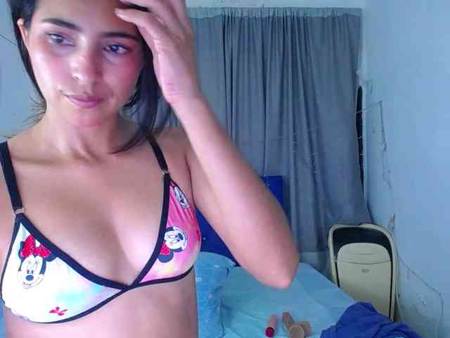 Pleassing-neighbor webcam