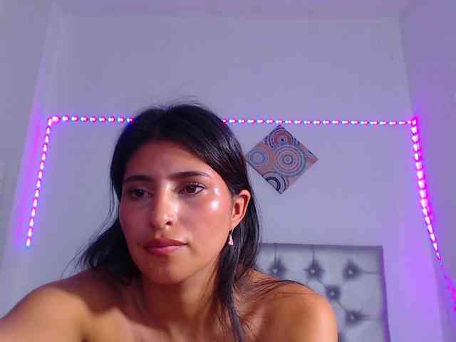 Pleassing-neighbor webcam