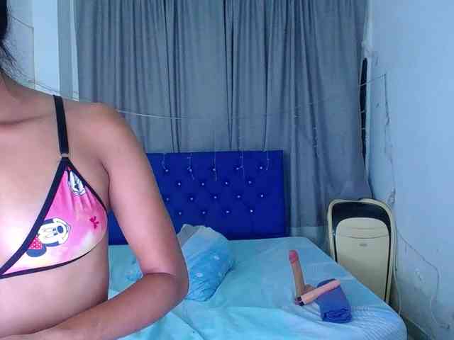 Pleassing-neighbor webcam