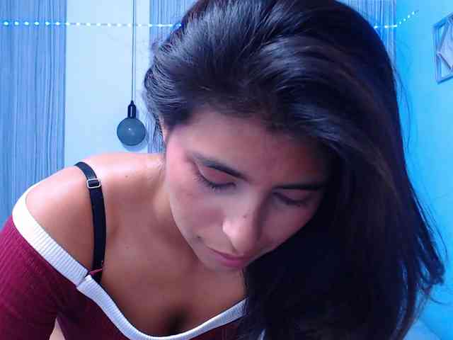 Pleassing-neighbor webcam