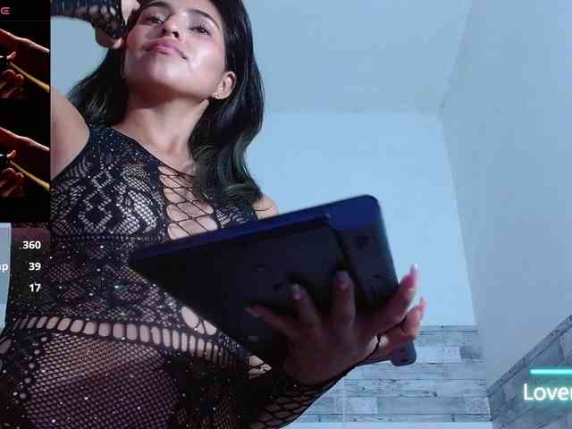 Pleassing-neighbor webcam