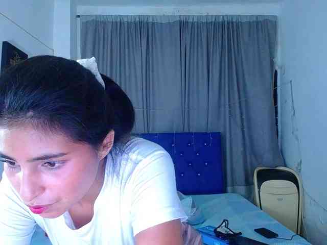 Pleassing-neighbor webcam