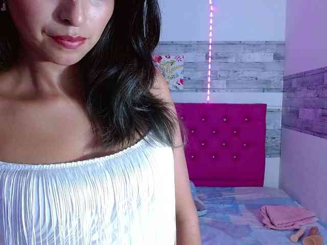 Pleassing-neighbor webcam