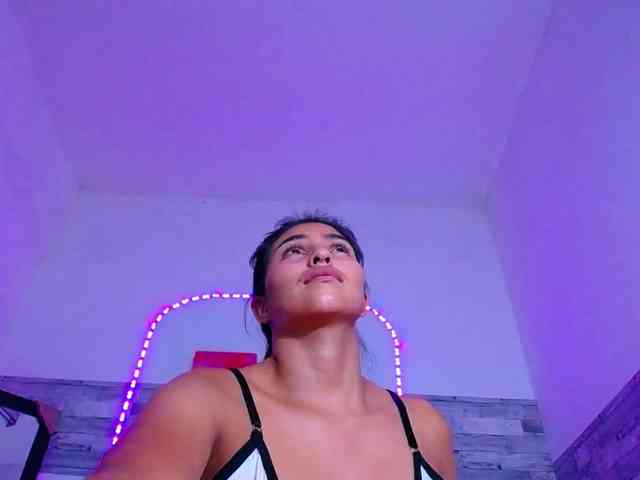 Pleassing-neighbor webcam