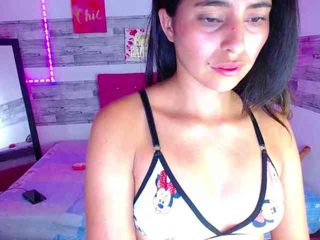 Pleassing-neighbor webcam