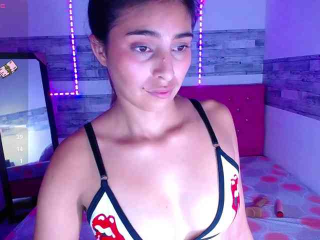 Pleassing-neighbor webcam