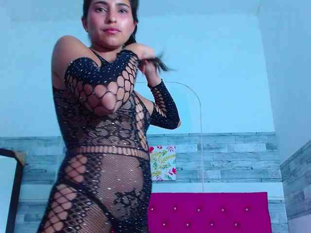 Pleassing-neighbor webcam