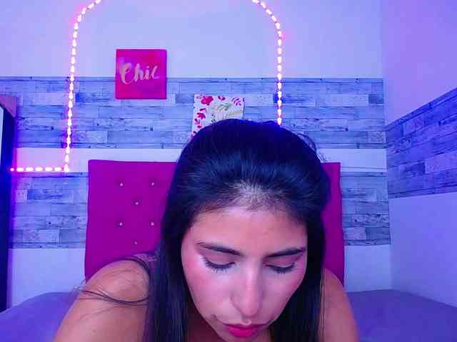 Pleassing-neighbor webcam