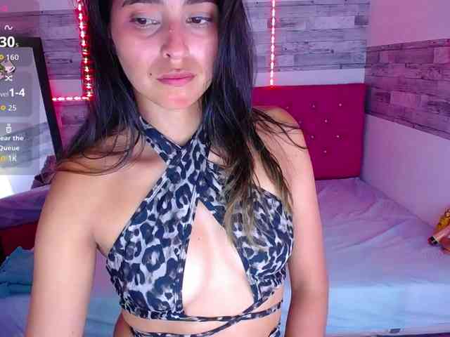 Pleassing-neighbor webcam