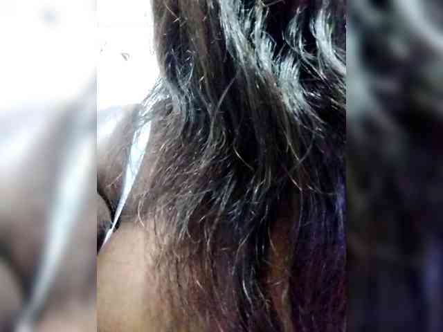 Assybusty Live Webcam on BongaCams