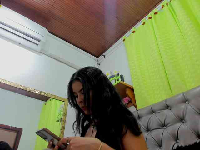 candibella webcam