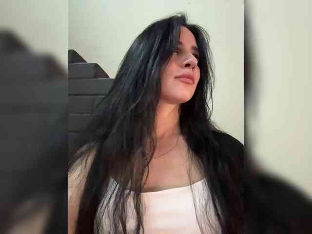 Shaved white, Shaved babes, Group chat for 20 39 tokens, Full privates for ..., Nakedchat 6