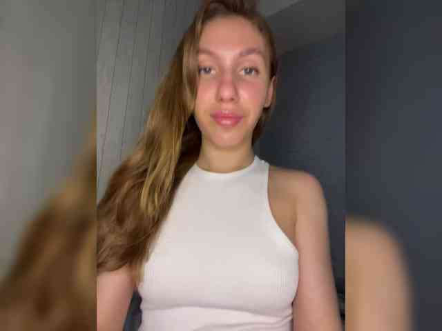 SweetPussy-1 webcam