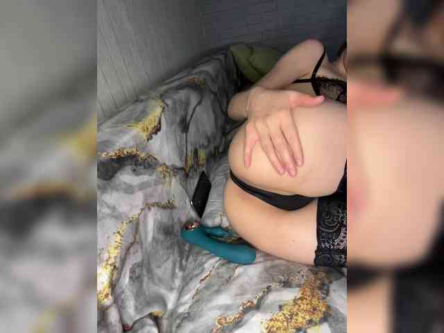 SweetPussy-1 webcam