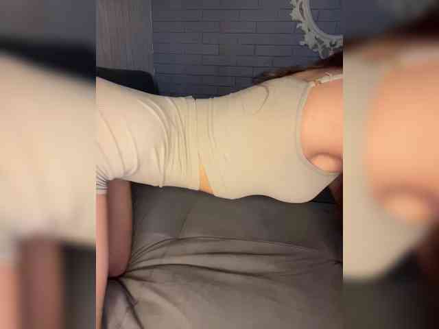 SweetPussy-1 webcam
