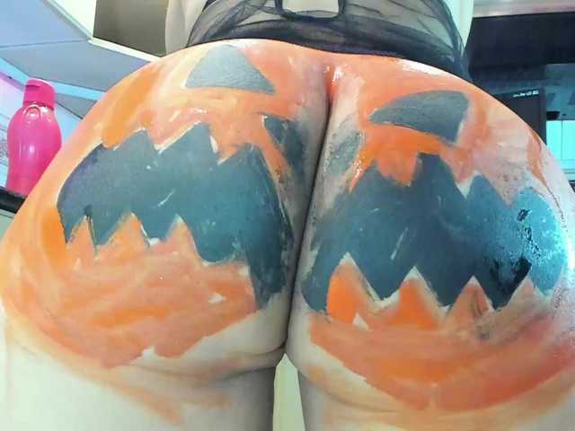 Checkout sweet model VictoriaPowell VictoriaPowell from BongaCams