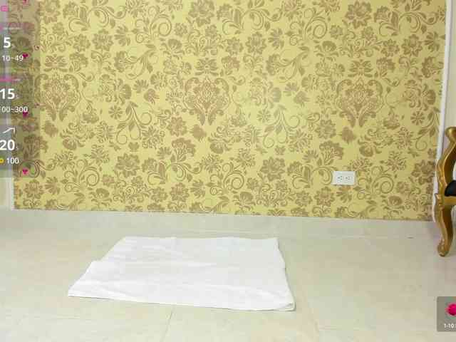 VictoriaPowell webcam