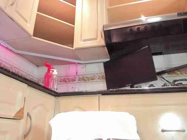 VictoriaPowell webcam