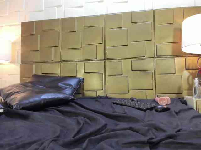 VictoriaPowell webcam