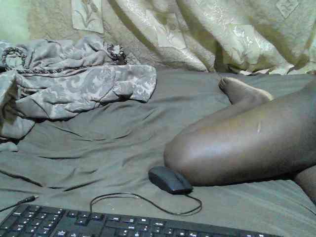 Blackslim-girl webcam