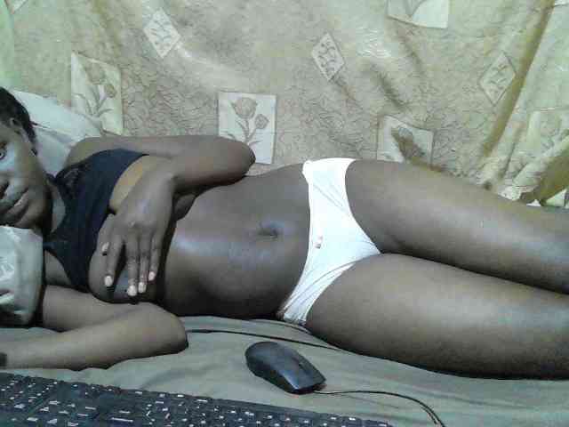 Blackslim-girl webcam