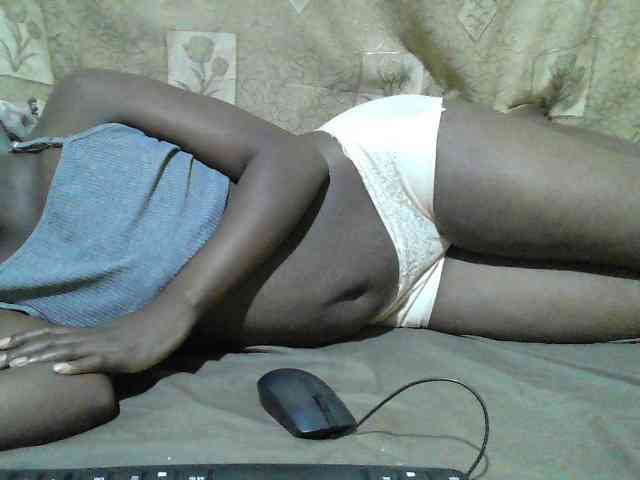Blackslim-girl webcam