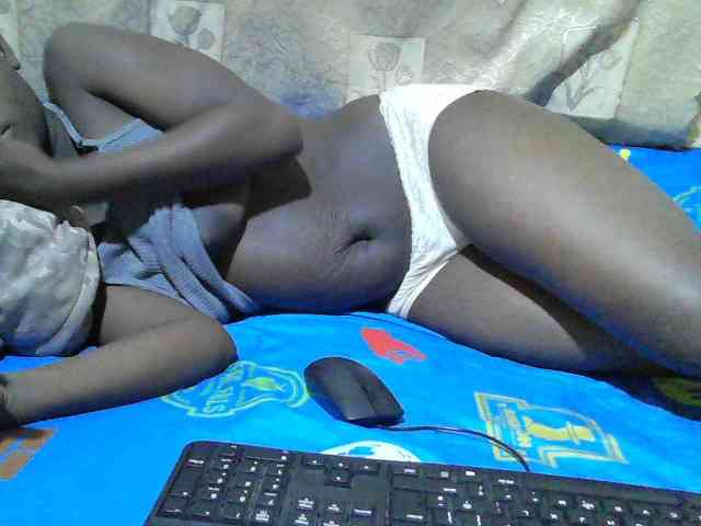 Blackslim-girl webcam