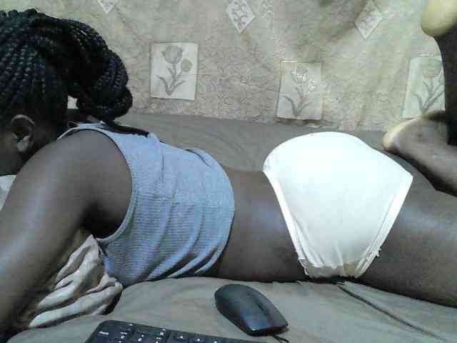 Blackslim-girl webcam