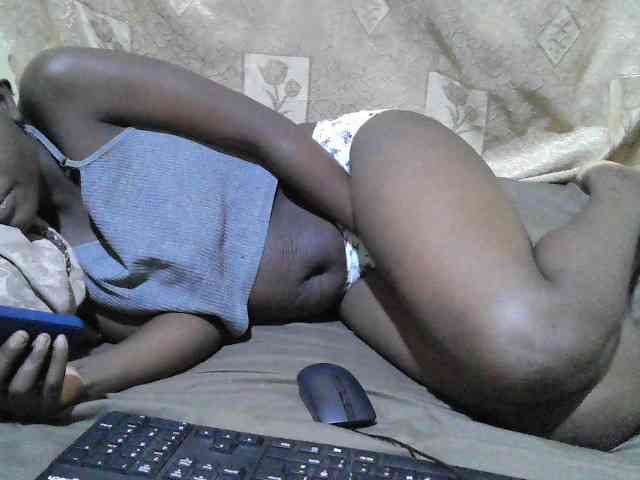 Blackslim-girl webcam