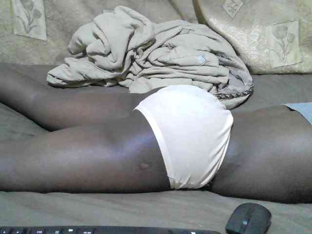 Blackslim-girl webcam
