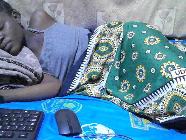 Blackslim-girl webcam