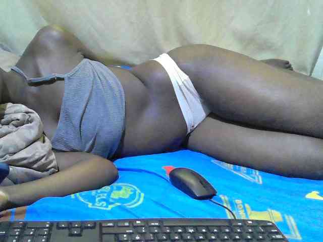 Blackslim-girl webcam