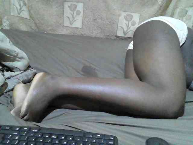 Blackslim-girl webcam
