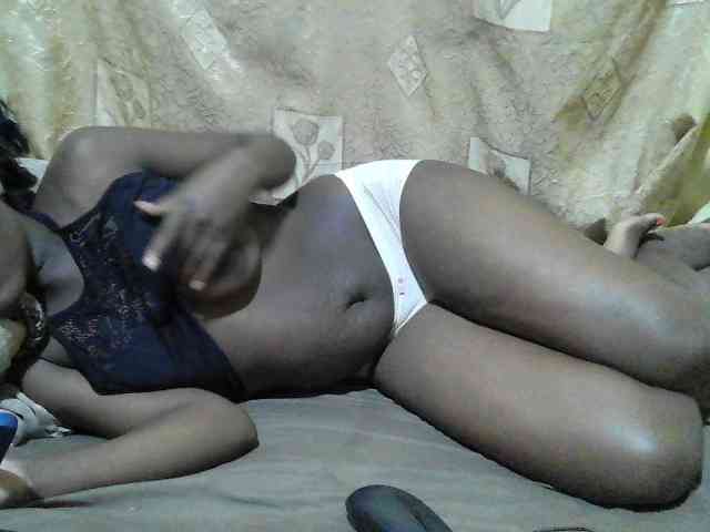 Blackslim-girl webcam