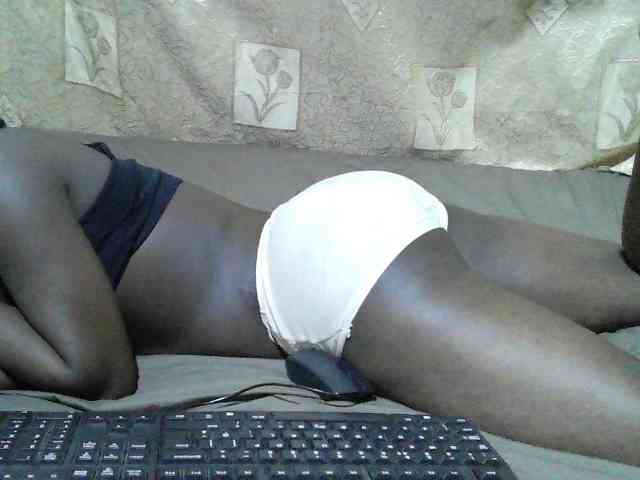 Blackslim-girl webcam