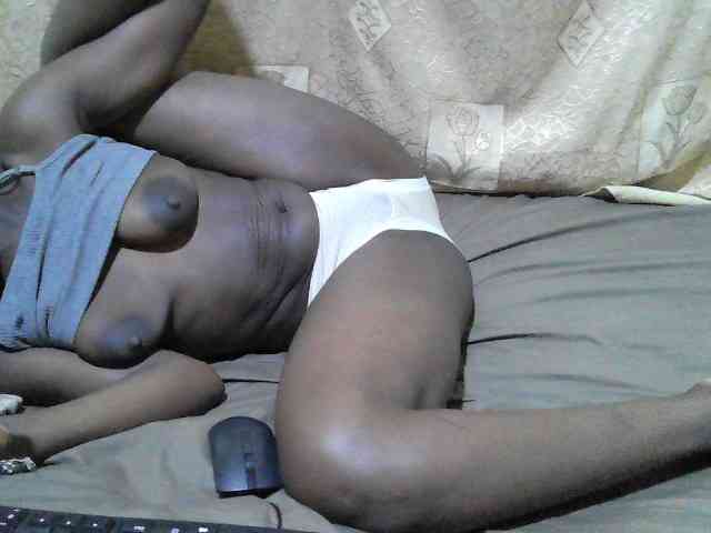 Blackslim-girl webcam