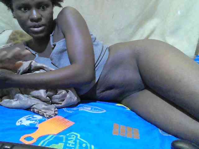 Blackslim-girl webcam