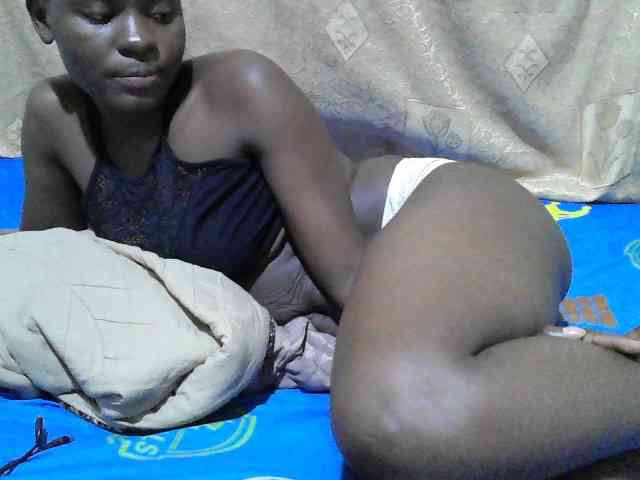 Blackslim-girl webcam