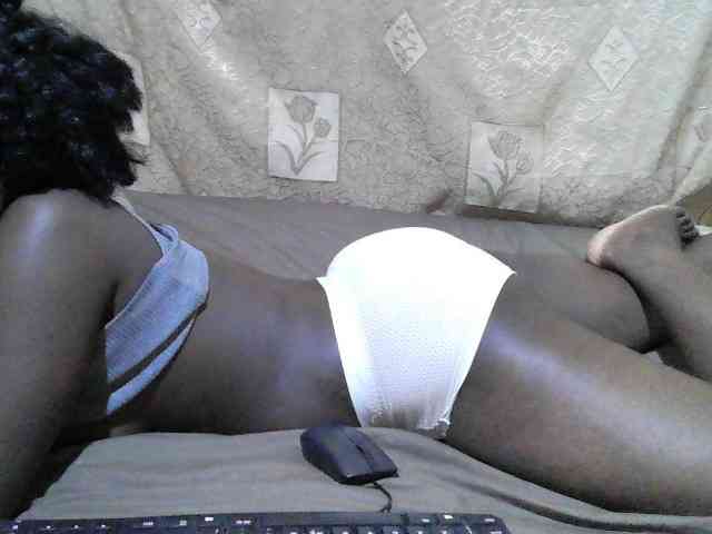 Blackslim-girl webcam