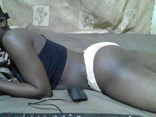 Blackslim-girl webcam