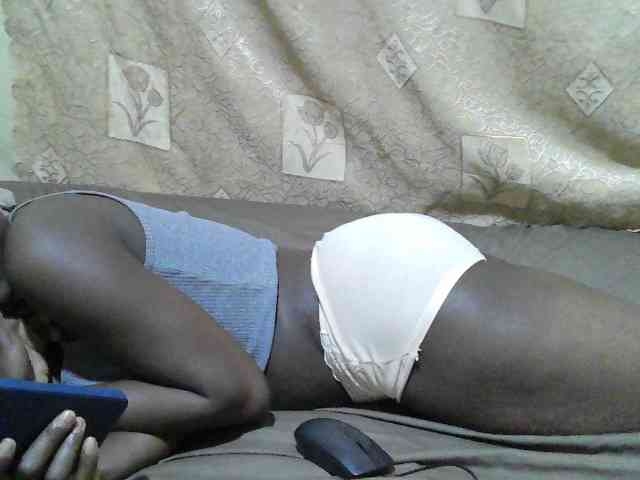 Blackslim-girl webcam