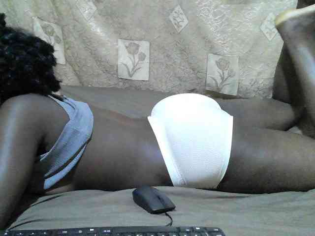 Blackslim-girl webcam