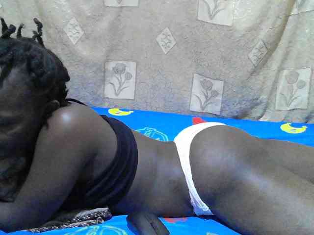 Blackslim-girl webcam